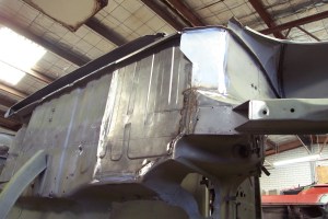 Jaguar-Mark-2-sandblasting-vehicle-rotiserrie-rust-repairs-vehicle-restoration-panel-fabrication-custom-built-classic-cars-automotive-restoration-vintage-car-restoration-auto-rust-autoresto.com.au