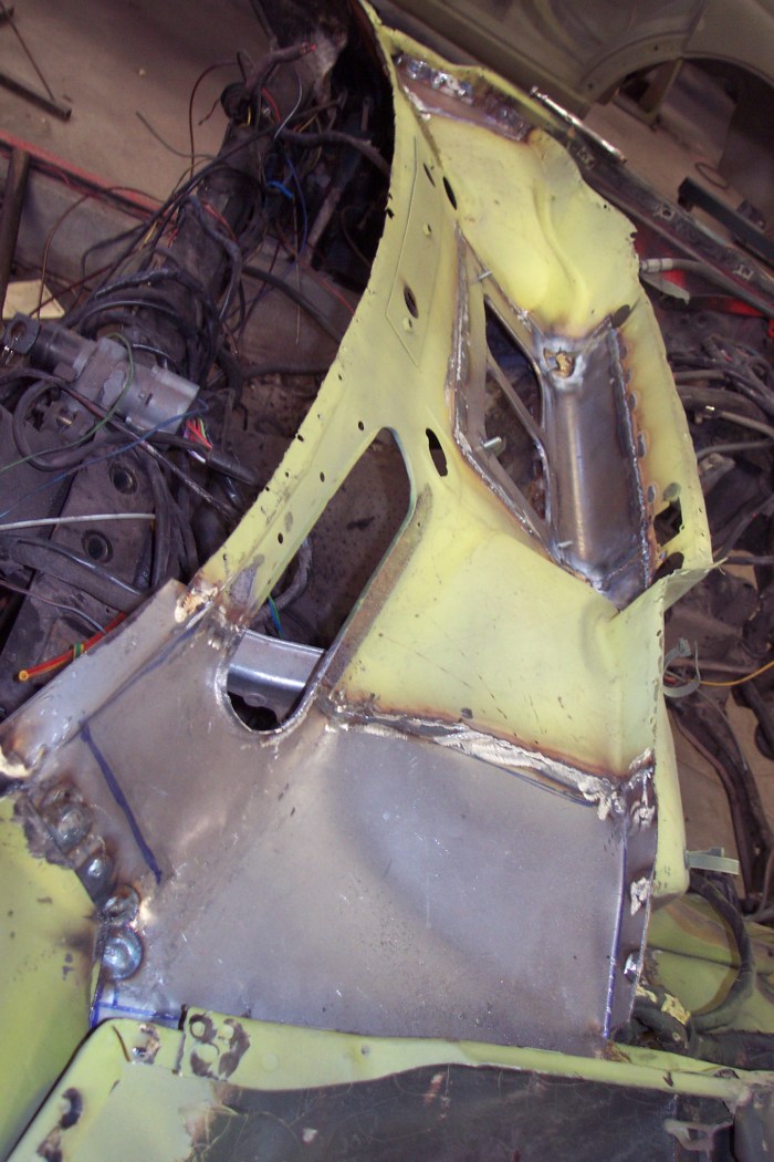 Mercedes-380SL-convertible-rust-repairs-vehicle-restoration-auto-body-building-custom-fabrication-vintage-car-Farrace-restoration-plenum-chamber-rust-autoresto.com.au