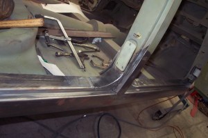 Jaguar-Mark-2-sandblasting-vehicle-rotiserrie-rust-repairs-vehicle-restoration-panel-fabrication-custom-built-classic-cars-automotive-restoration-vintage-car-restoration-auto-rust-autoresto.com.au