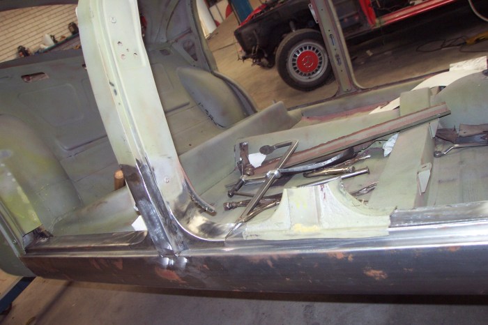 Jaguar-Mark-2-sandblasting-vehicle-rotiserrie-rust-repairs-vehicle-restoration-panel-fabrication-custom-built-classic-cars-automotive-restoration-vintage-car-restoration-auto-rust-autoresto.com.au