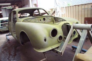 Jaguar-Mark-2-sandblasting-vehicle-rotiserrie-rust-repairs-vehicle-restoration-panel-fabrication-custom-built-classic-cars-automotive-restoration-vintage-car-restoration-auto-rust-autoresto.com.au